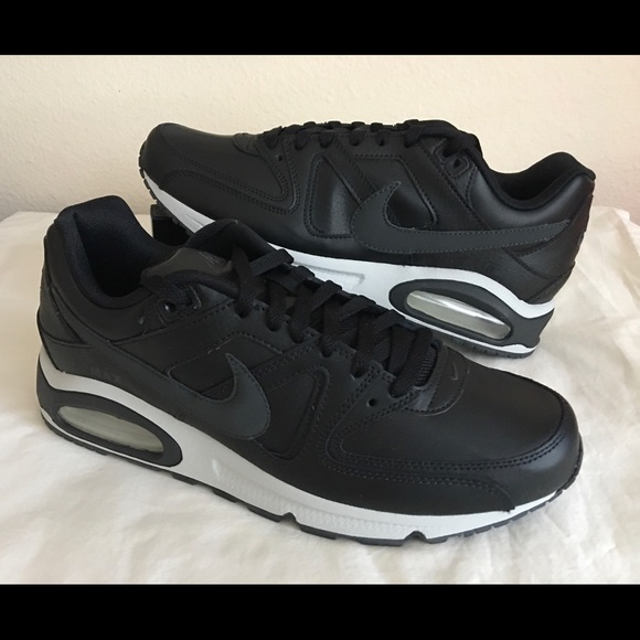 Men’s Nike Air MaxCommand Leather - Picture 2 of 10